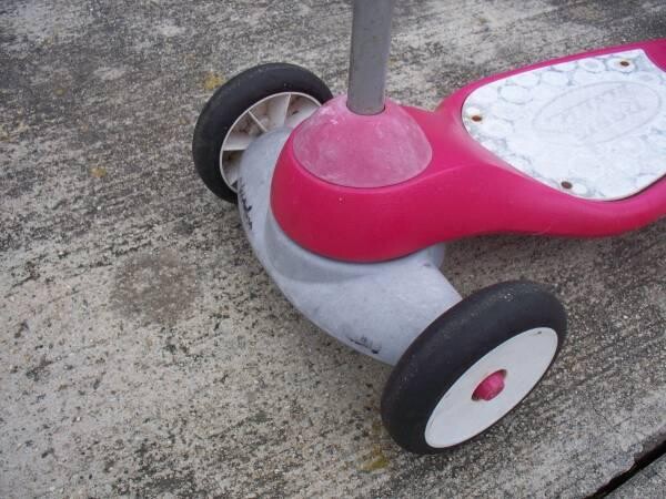 radio-flyer-toddler-or-kids-scooter-big-0