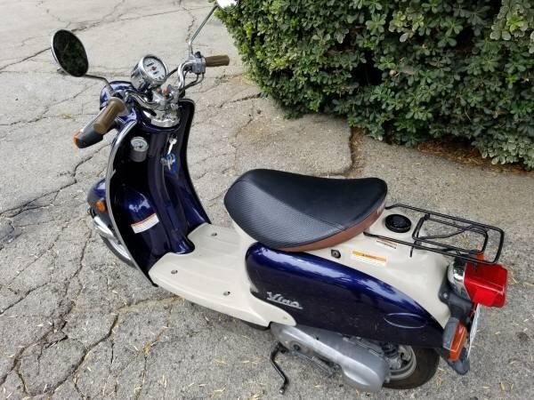 2002-yamaha-vino-50-scooter-low-miles-super-clean-45-mph-90mpg-big-7
