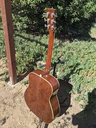 yamaha-nippon-gakki-fg-300-acoustic-guitar-red-label-big-3