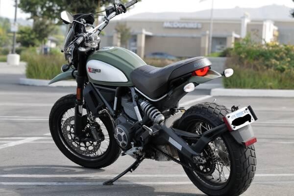 ducati-scrambler-urban-enduro-2016-low-mileage-big-3