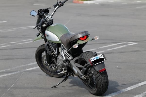 ducati-scrambler-urban-enduro-2016-low-mileage-big-1