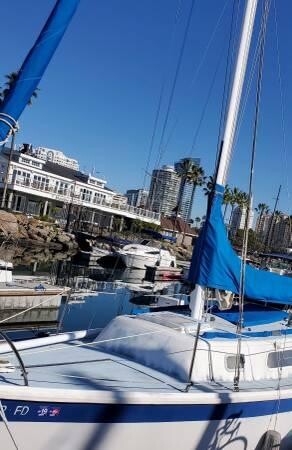 1973-cal-jensen-29ft-sailboat-big-17