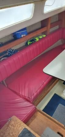 1973-cal-jensen-29ft-sailboat-big-5