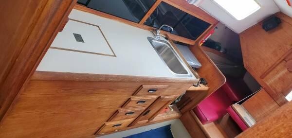 1973-cal-jensen-29ft-sailboat-big-4
