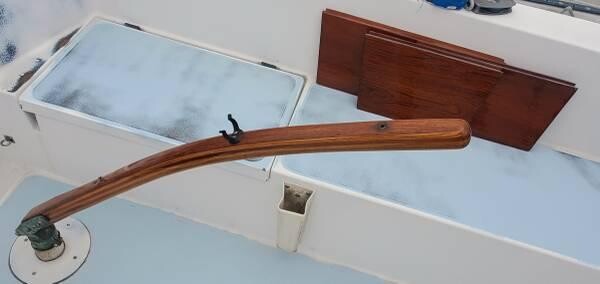 1973-cal-jensen-29ft-sailboat-big-0