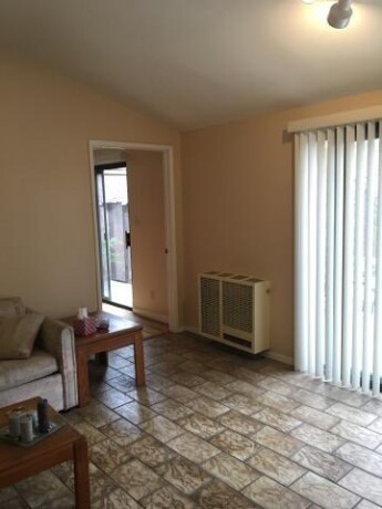 guest-house-for-rent-big-10