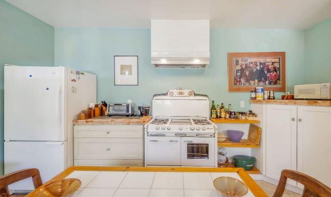 delightfully-cheerful-2-bedroom-2-baths-for-rent-big-6