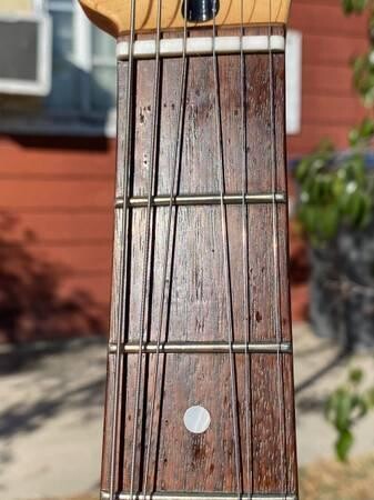 2008-india-made-squier-stratocaster-cedar-body-big-12