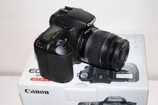 canon-eos-30d-digital-still-camera-and-lens-big-14