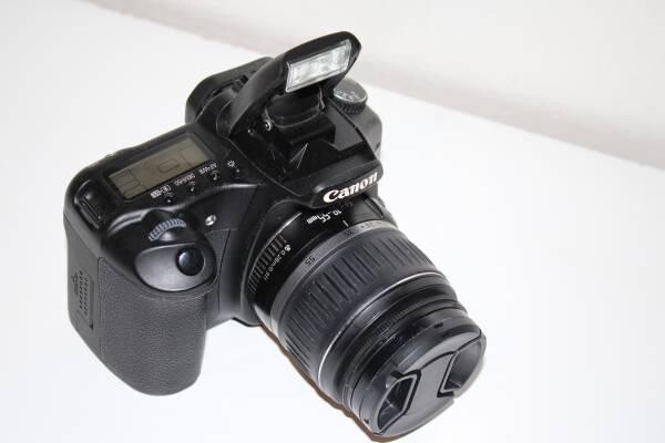 canon-eos-30d-digital-still-camera-and-lens-big-7