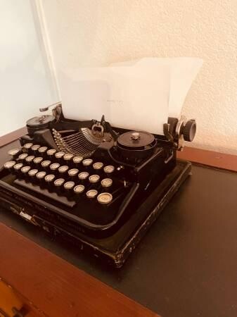 typewriter-underwood-3-banks-genuine-antique-1923-big-12