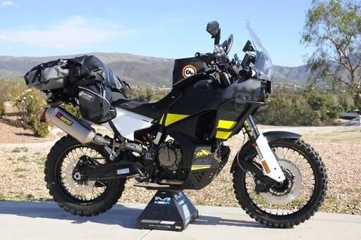 2022-husqvarna-norden-901-w-extras-big-11