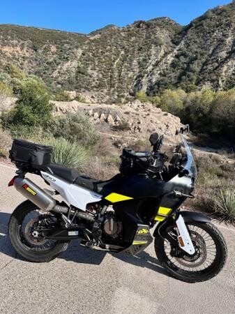 2022-husqvarna-norden-901-w-extras-big-8