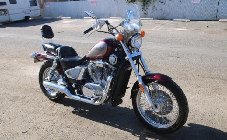 beautiful-vintage-honda-shadow-1988-big-14