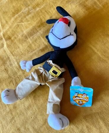 rare-new-animaniacs-plush-set-wakko-dot-yakko-big-1
