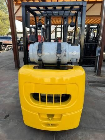 2005-komatsu-forklift-for-sale-big-2