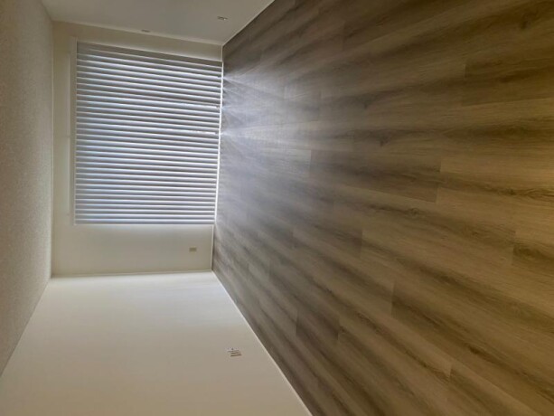 2-bedroom2-bath-apartment-within-walking-distance-of-the-village-big-2