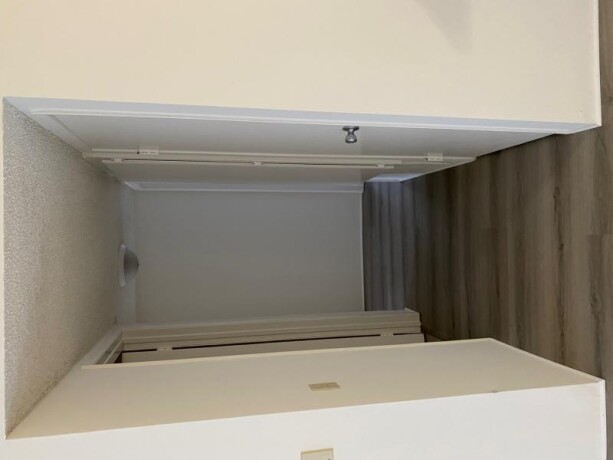 2-bedroom2-bath-apartment-within-walking-distance-of-the-village-big-1