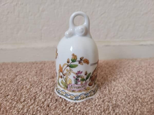 porcelain-vase-pot-and-bell-made-in-japan-made-in-germany-big-6