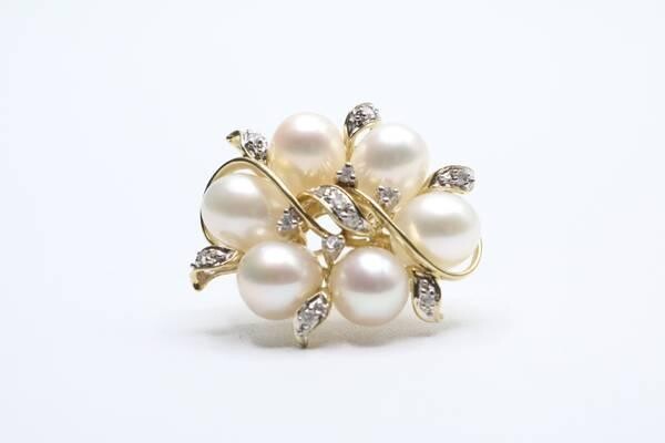 14k-yellow-gold-fancy-cluster-diamond-pearl-earrings-14-grams-big-4