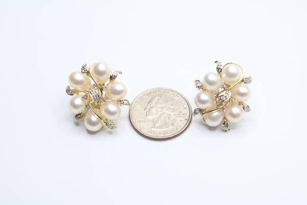 14k-yellow-gold-fancy-cluster-diamond-pearl-earrings-14-grams-big-1