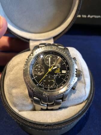 tag-heuer-limited-edition-senna-chrono-big-16