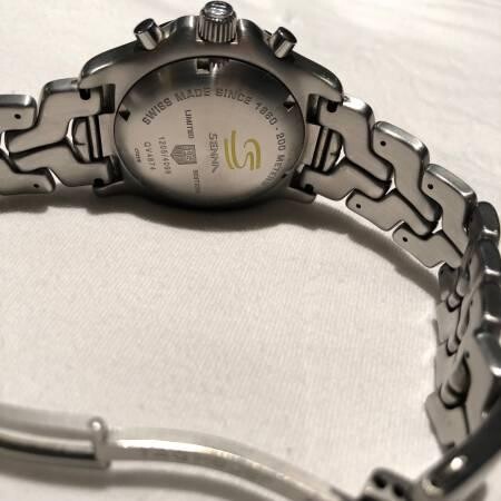 tag-heuer-limited-edition-senna-chrono-big-4