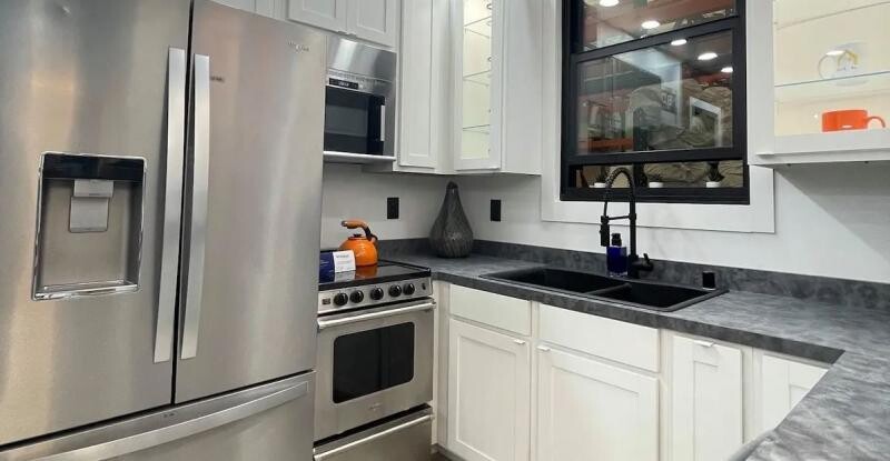 1-bedroom-1-bath-home-for-sale-big-1