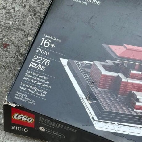 lego-set-21010-robie-house-architecture-frank-lloyd-wright-read-big-6