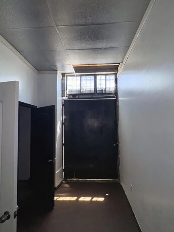 office-space-for-lease-big-1