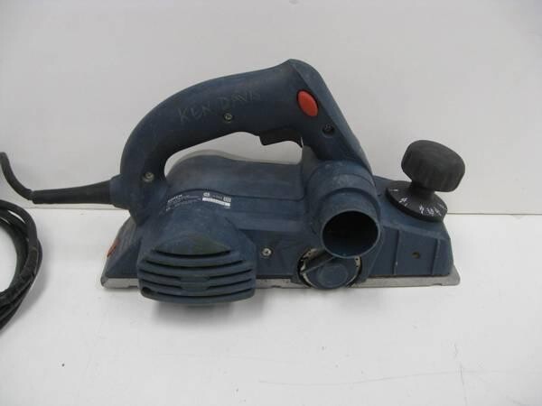 bosch-pl1682-6-amp-3-14-in-corded-electric-planer-big-2