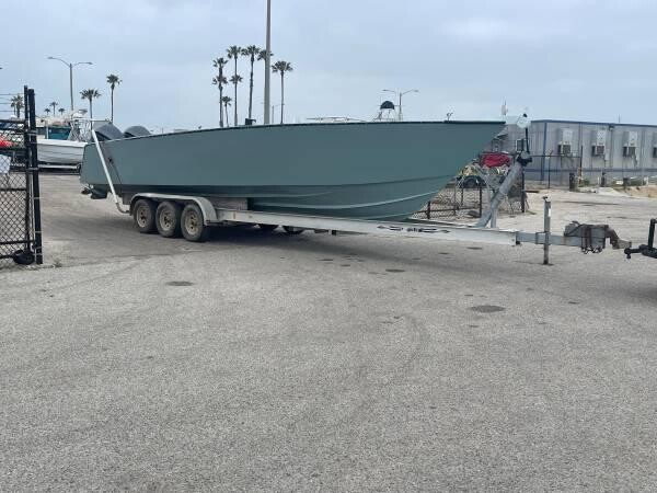 project-custom-built-32-aluminum-center-console-for-sale-big-6