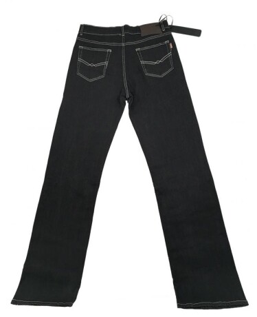 fashion-apparel-inventory-closeout-sale-big-7