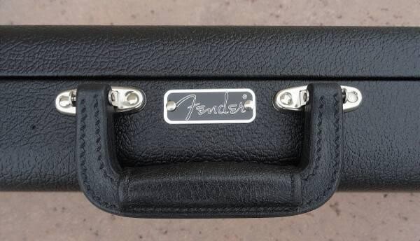 fender-stratocastertelecaster-case-black-w-black-interior-new-big-3
