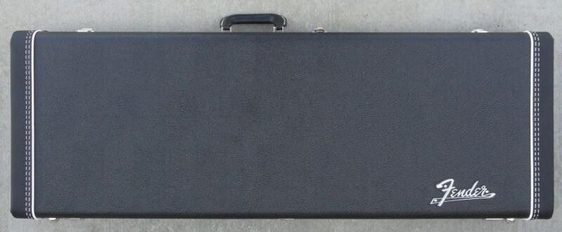 fender-stratocaster-case-black-wbig-amp-logo-blue-int-new-big-1