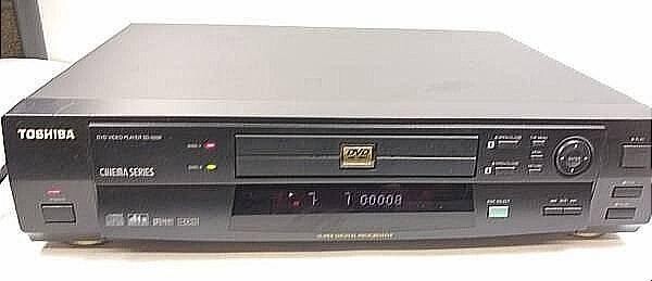 toshiba-sd-6200-cinema-series-two-discdual-tray-dvd-player-big-1