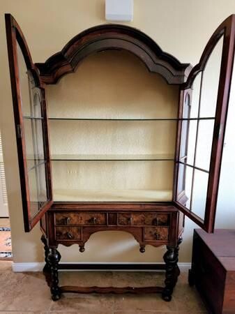 antique-queen-anne-style-display-cabinet-big-1
