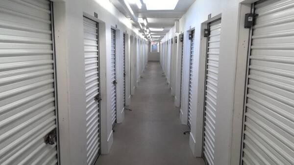 us-storage-centers-has-the-extra-room-for-all-your-extra-things-big-2