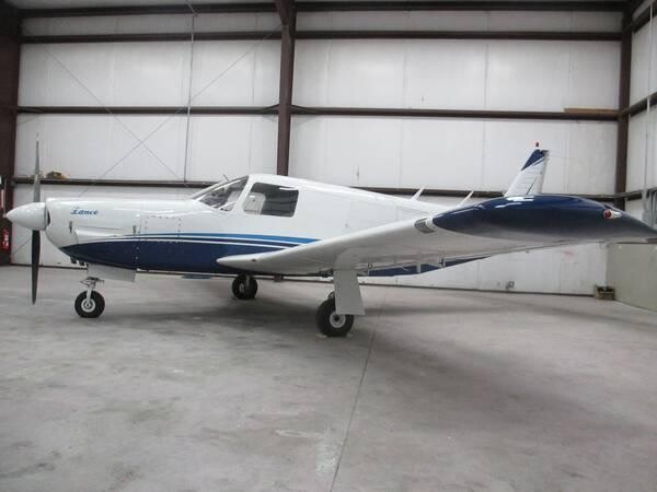1976-straight-tail-piper-lance-pa32r-300-big-3