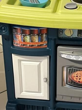 step-2-kitchen-ultimate-play-kitchen-for-kids-big-4