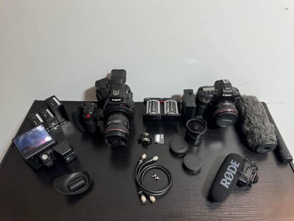 canon-photovideo-kit-with-lenses-and-microphones-big-8