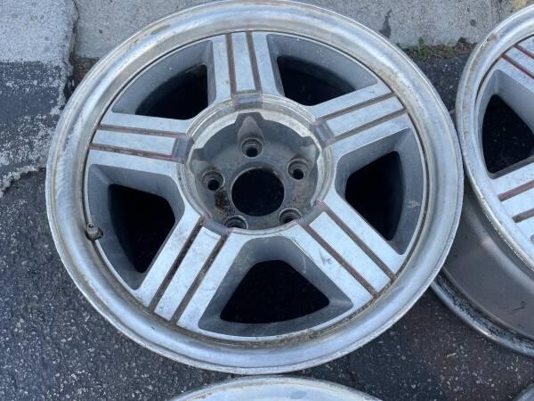 16-inch-alloy-wheels-original-chevy-camaro-iroc-rims-5-on-475-big-5