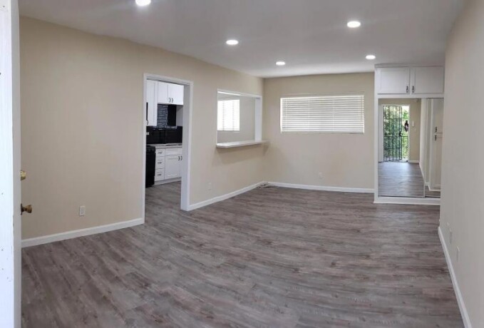 cozy-adorable-studio-available-big-5