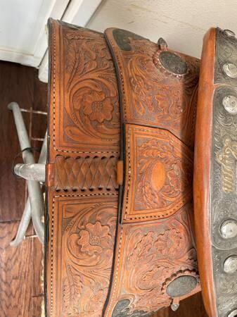 custom-dale-chavez-sterling-silver-show-saddle-155-big-5
