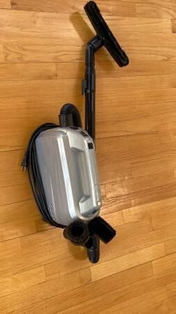 vacuum-hoover-platinum-uh30010com-bagged-upright-vacuum-big-0