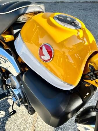 for-sale-honda-monkey-125-release-edition-yellow-yellow-big-6