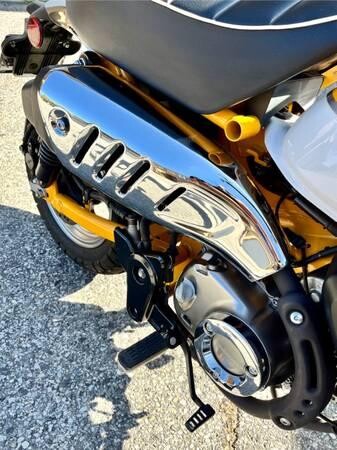for-sale-honda-monkey-125-release-edition-yellow-yellow-big-5