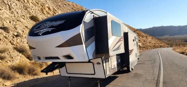 2015-keystone-cougar-38ft-4-slides-out-big-16
