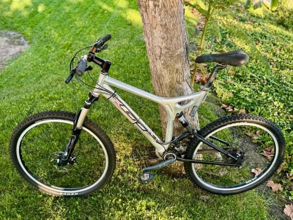 1999-gt-xcr-mtn-bike-large-big-0
