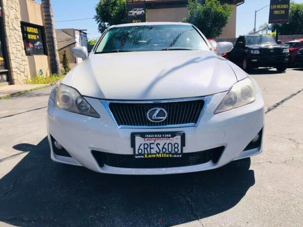 2011-lexus-is-is-250-sedan-4d-big-6
